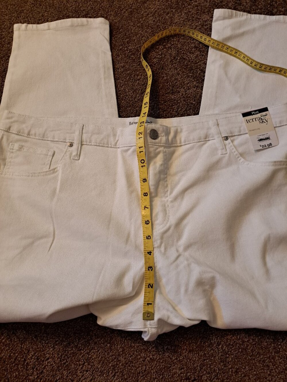 NWT Terra & Sky brand women's white denim straight-leg jeans with preppy style. - Picture 8 of 10